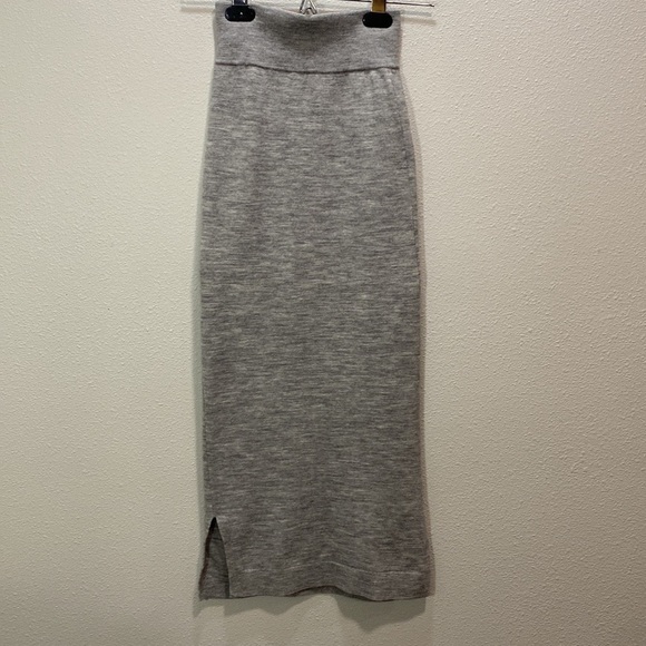 Aritzia Wilfred free wool skirt gray midi - Picture 1 of 7